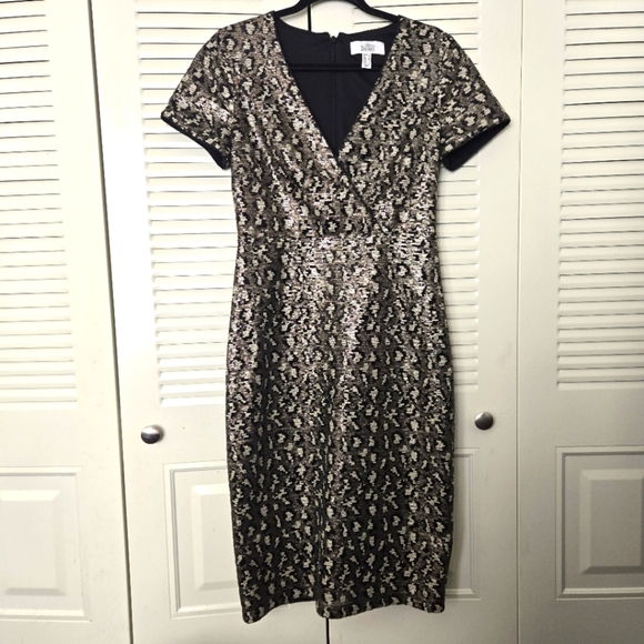 Badgley Mischka Dress Sequin Leopard Silver Black Sheath Cocktail Party Size 4 - Picture 3 of 9